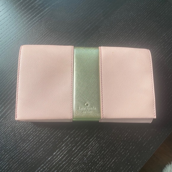 NWOT Kate Spade Pink with Gold Stripe Cross Body - Picture 1 of 5